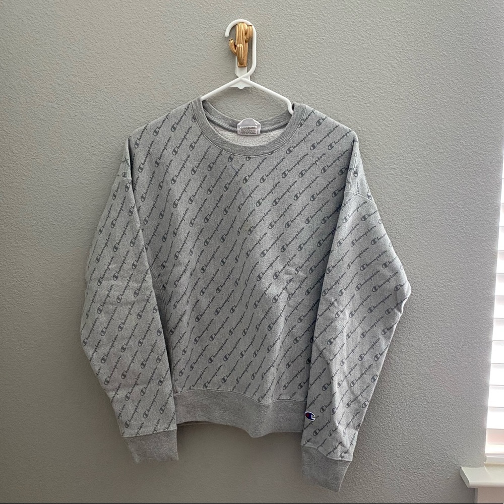 L Champion Sweatshirt